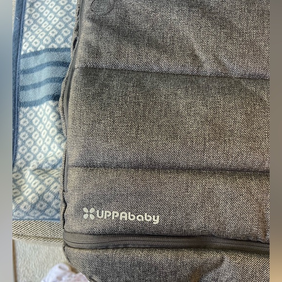 UPPAbaby COZYGANOOSH FOOTMUFF - Picture 4 of 5